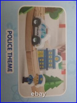 110PCS Wooden Train Set Toy Magnetic Trains with Wooden Track Set for Kids