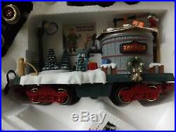 2000 New Bright Holiday Express Animated Train Set #385 NICE EX cond