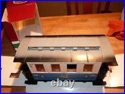 2 LGB G SCALE THE BIG TRAIN SET PASSENGER CARS RED and BLUE 3306 3307