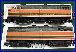 Aristo Craft Trains G-Scale Set 22014+22064. Great Northern Alco FA-1 & FB-1