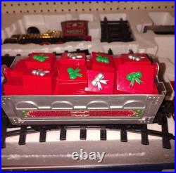 BLUE HAT G-Gauge North Pole Junction Animated Christmas Train Set Lights Sounds