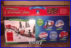 BLUE HAT G-Gauge North Pole Junction Animated Christmas Train Set Lights Sounds