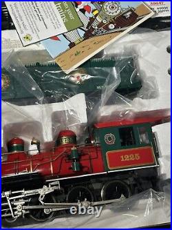 Bachmann Big Haulers Wonderland Flyer Electric Train Set 90047 G Scale. CLEAN