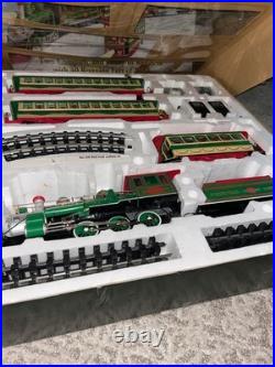 Bachmann G 90054 Christmas Holiday Special Train & Trolley Set Read no dvd