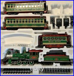 Bachmann G Scale 90054 Holiday Special Train and Trolley Set 2 Train Sets in 1