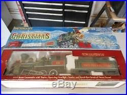 Bachmann's Big Hauler Night Before Christmas G Scale Train Set Complete