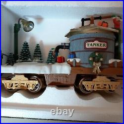 DILLARD'S TRIMMINGS ANIMATED CHRISTMAS TRAIN SET -G Scale By NEW BRIGHT Complete