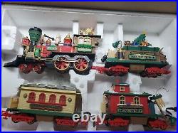 Dillard's Trimmings Animated Christmas Train Set G Scale By New Bright