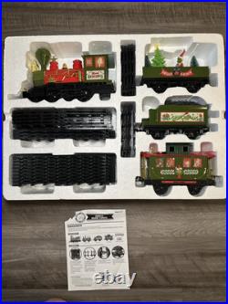 Dr Seuss Grinch Holiday Express 36 Pc Train Set Series 1 Special Edition Dr Seuss Grinch Holiday Express 36 Pc Train Set Series 1 Special Edition