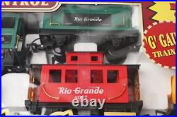 EZTEC Grand Canyon Express G Gauge Radio Control Train Set 36-Piece No. 36912