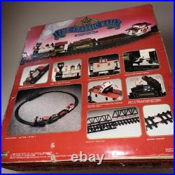 Echo Classic Rail G-scale train set battery-powered Withsound, light n' smoke NEW