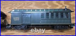 G Scale Bachmann Southern Suwannee River Passenger Train Coaches. Set of 2