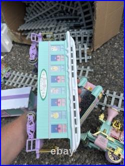 G Scale Precious Moments Sugar Town Express Holiday Train Huge Set With Tracks