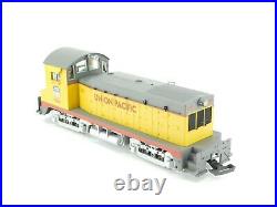 G Scale USA Trains UP Union Pacific NW-2 Cow / Calf Diesel Locomotive Set