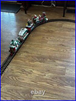 Holiday Express Dillard's Christmas Animated Electronic Train Set G Scale Works