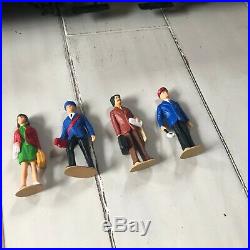 LGB 23301 US Passenger Train Set, 1992, with 2 Cars, 4 extra people, G scale