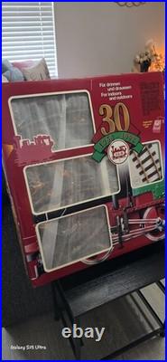 LGB 30th Anniversary G Gauge Starter Set 73968 Analog DC Loco Track Figures
