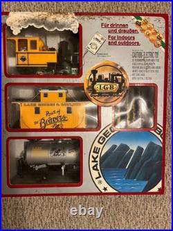 LGB G Scale Lake George & Boulder Train Set withSteamEngine, TankCar, Boxcar & Track