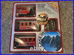 LGB Passenger Starter Set (Lake George and Boulder) # 25301 / metal wheels
