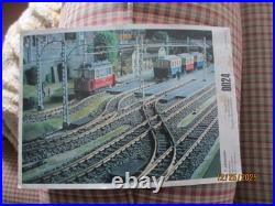 Lgb G Scale 20401 Steam Locomotive 2 Car Freight Train Set With People & Track