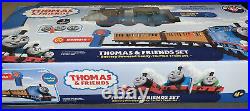 Lionel 7-11903 Thomas & Friends Ready-to-Play Battery powered Train Set 2018