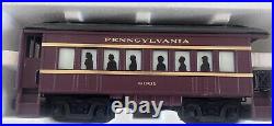 Lionel 8-81001 The Thunder Mountain Express G Gauge Steam Train Set locomotive