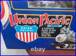 Lionel 8-81006 Union Pacific Passenger Train set G SCALE