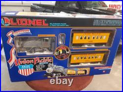 Lionel 8-81006 Union Pacific Passenger Train set G SCALE