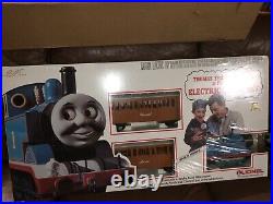 Lionel 8-81011 Thomas & Friends Train Set G Scale. New Sealed