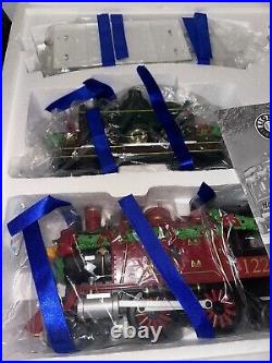 Lionel Holiday Tradition Express G Gauge Train Set NEW OPEN BOX