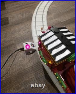 Lionel Holiday Tradition Express G Gauge Train Set in Original Box Lionel Holiday Tradition Express G Gauge Train Set in Original Box