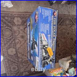 Lionel Polar Express Battery Powered G Gauge Starter Set with Track & Accessories