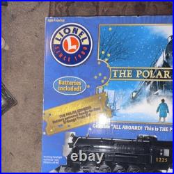 Lionel Polar Express Battery Powered G Gauge Starter Set with Track & Accessories