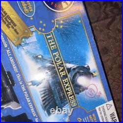 Lionel Polar Express Battery Powered G Gauge Starter Set with Track & Accessories