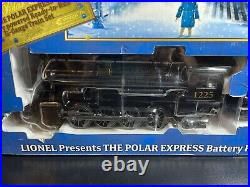 Lionel Polar Express G Gauge Train Set Battery Power RC Large Scale 7-11176 Bell
