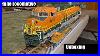 Massive_Bnsf_Dash_9_Locomotive_Model_Unboxing_01_cl