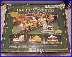 NEW BRIGHT Christmas Holiday Express Electric Animated Train Set G-Gauge No 387