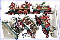 NEW BRIGHT THE HOLIDAY EXPRESS ANIMATED 387 G Scale Christmas Train Set