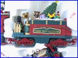 NEW BRIGHT THE HOLIDAY EXPRESS ANIMATED TRAIN #387 G Scale Christmas Train Set