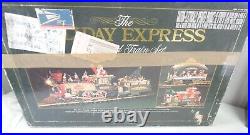 New Bright 380 Holiday Express Electric Animated Train Set G scale 4 extra ca