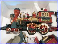 New Bright 385 Musical Holiday Station Christmas Electric Train Set