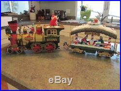 New Bright Christmas THE HOLIDAY EXPRESS ANIMATED TRAIN SET