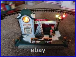 New Bright Holiday Express #387 Animated Christmas Train Set G Gauge. Complete