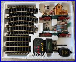 New Bright Holiday Express Animated Train Set 387 Lights Action Music New Bright Holiday Express Animated Train Set 387 Lights Action Music