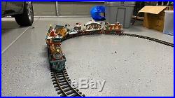 New Bright Holiday Express Animated Train Set No. 387 2002 7 Piece Set
