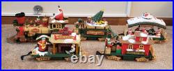 New Bright Holiday Express Train Set 386 5 Cars