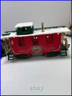 New Bright Industrial Co Ltd Holiday Express Toy Train Set (527-384) Works Great