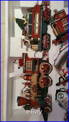 New Bright No. 387 Holiday Express Animated Train Set NOT WORKING AS IS