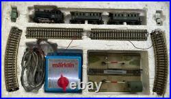Old Vintage Metal Electric Power HO Scale Marklin Train Set Box from Germany