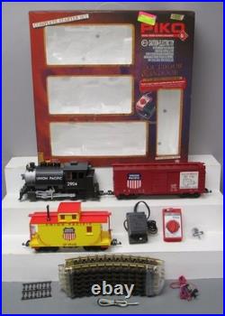 Piko 38100 G Scale Union Pacific 0-6-0 Steam Freight Set LN/Box